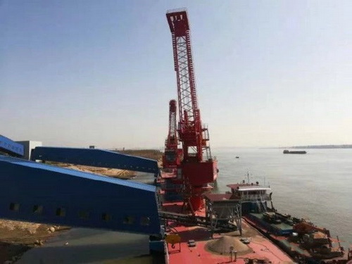 湖北一永久性砂石集并中心建成，總投資約2.5億元，年設(shè)計(jì)吞吐量360萬(wàn)噸