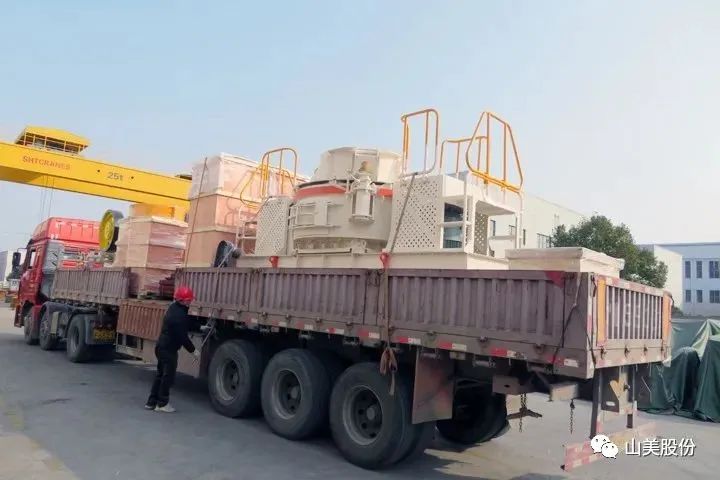 新年快樂 | 回首2022，闊步2023